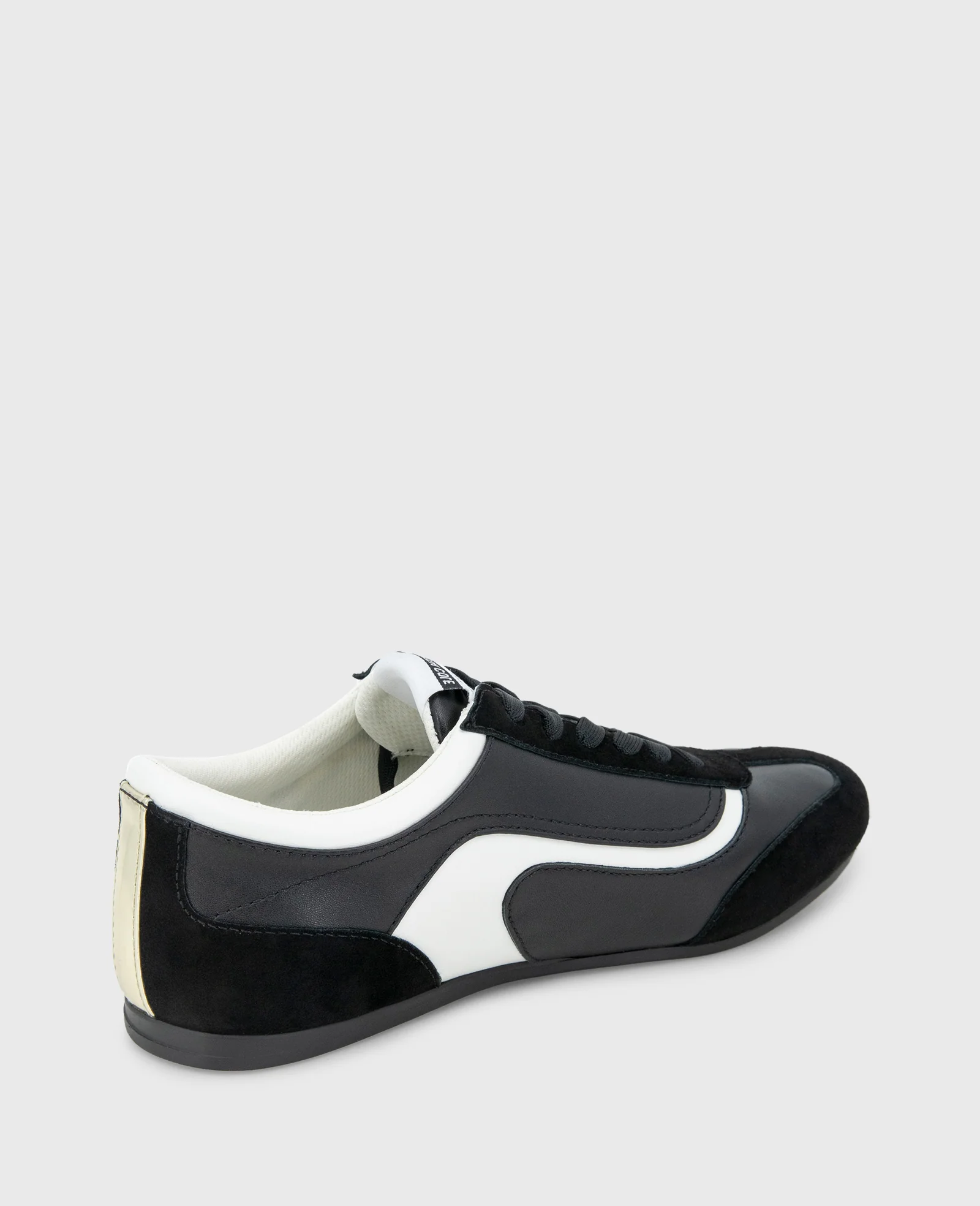Alma Leather Sneaker - Image 3