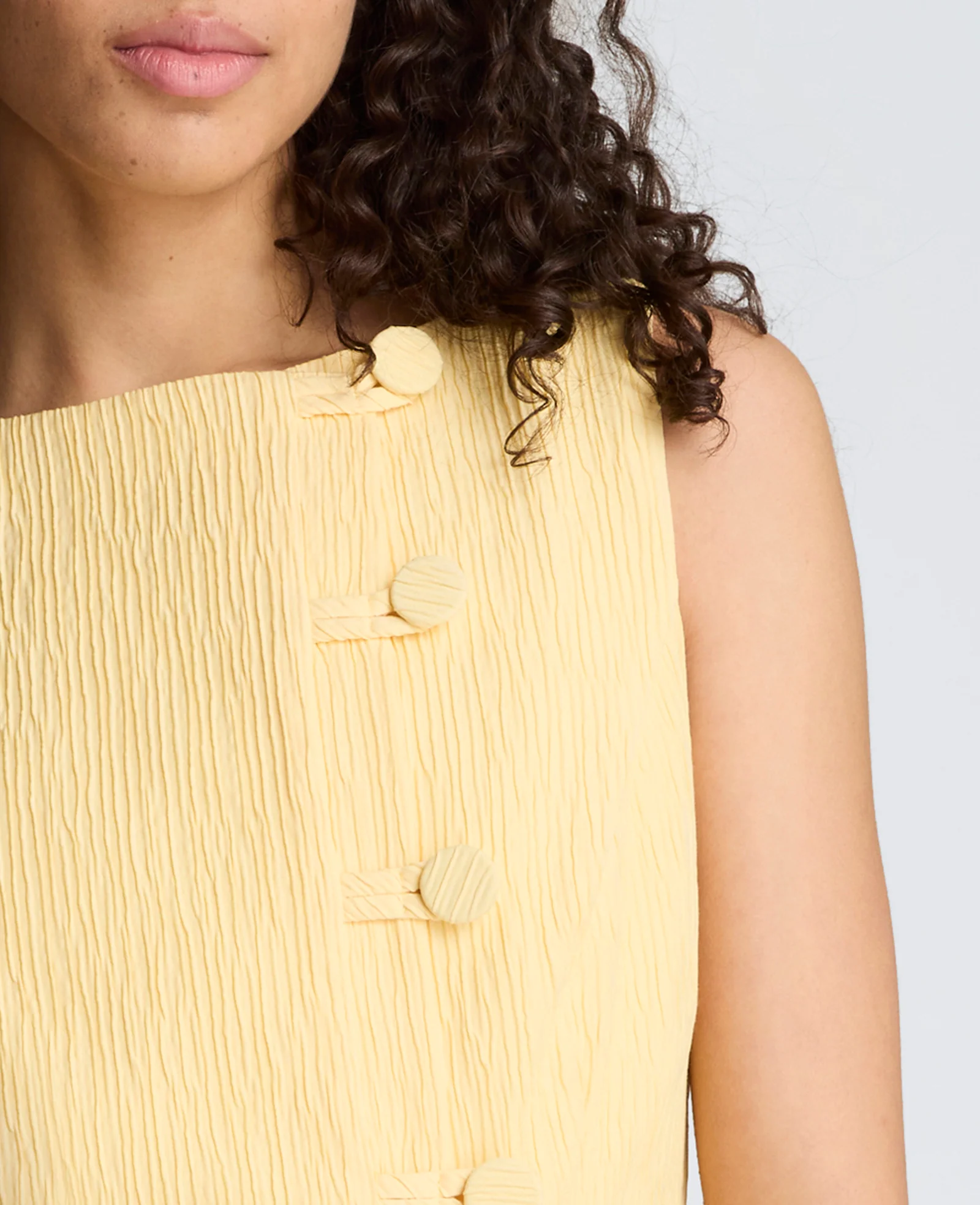 Button Front Boat Neck Sheath Short Cotton Cloque Dress - Image 5
