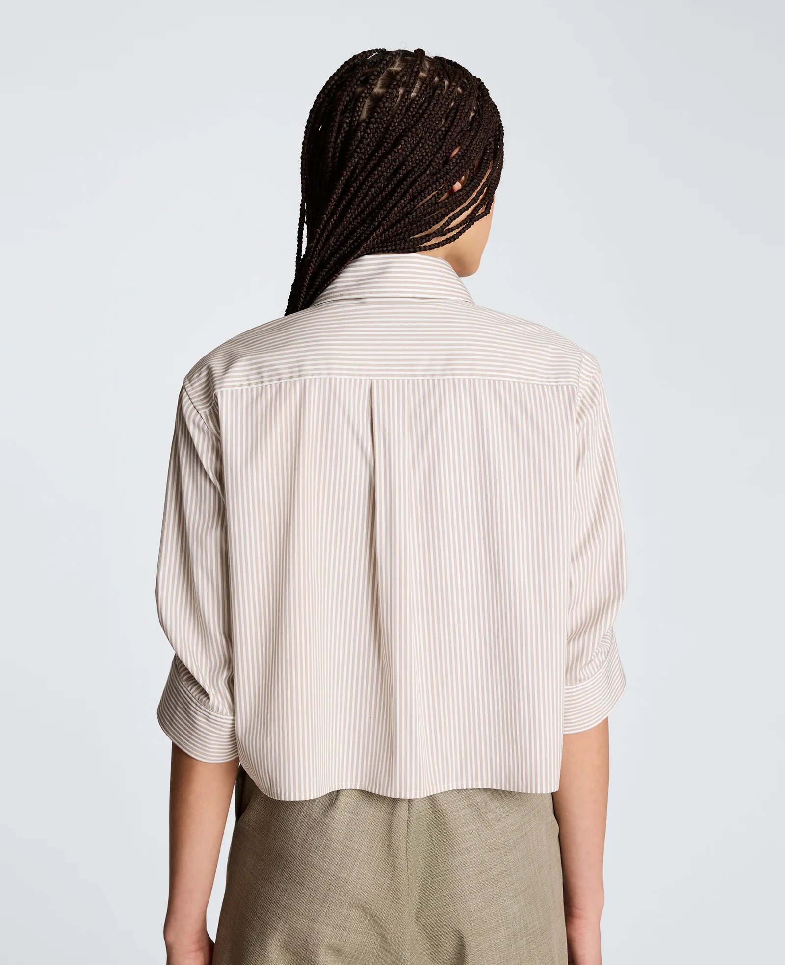 Cropped Shirt with Pleated 3/4 Sleeve - Image 2