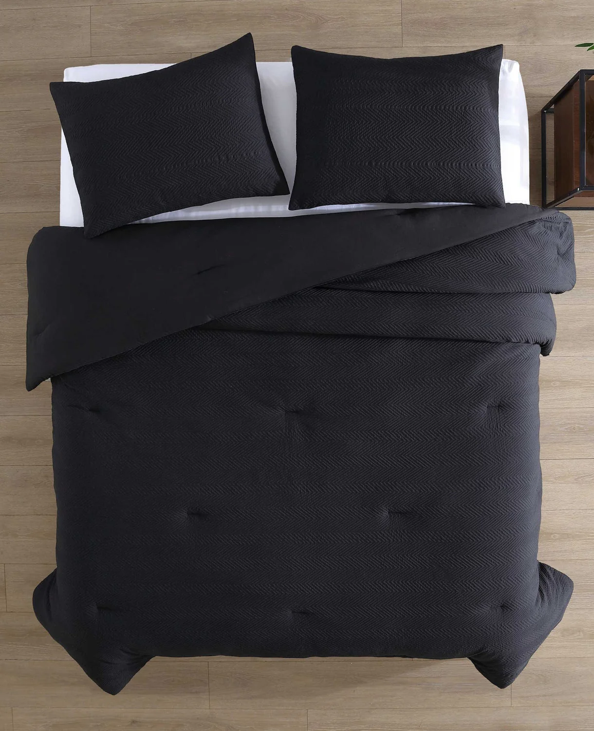 Crosswalk Herringbone Black Comforter Set - Image 5