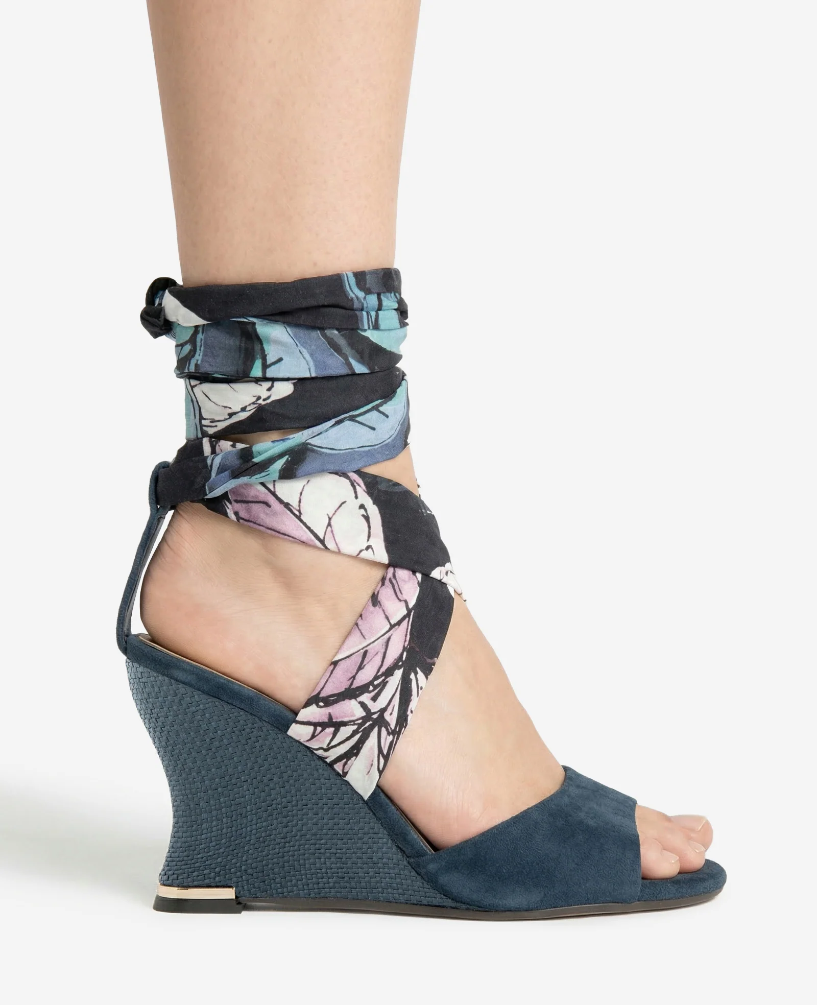 Fabia Printed Fabric Wrap Around Suede & Raffia Wedge - Image 2