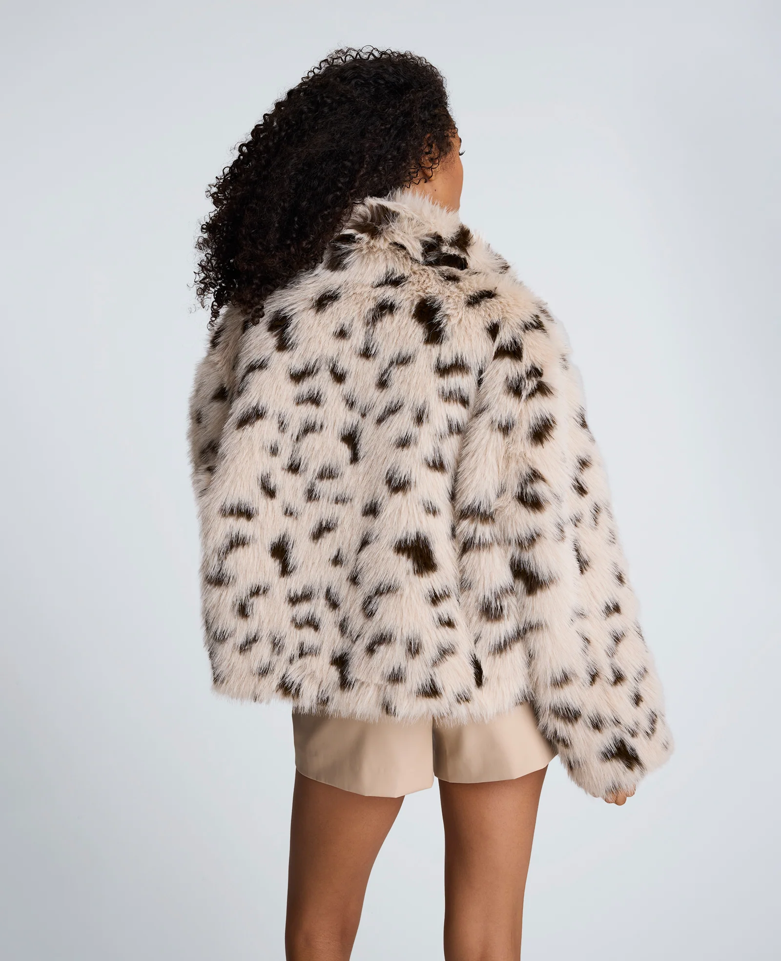 Faux Fur Cropped Coat - Image 2