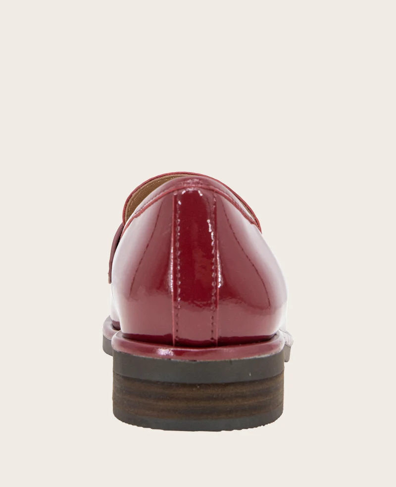 GENTLE SOULS - Cybil Crinkle Patent Loafer - Image 3