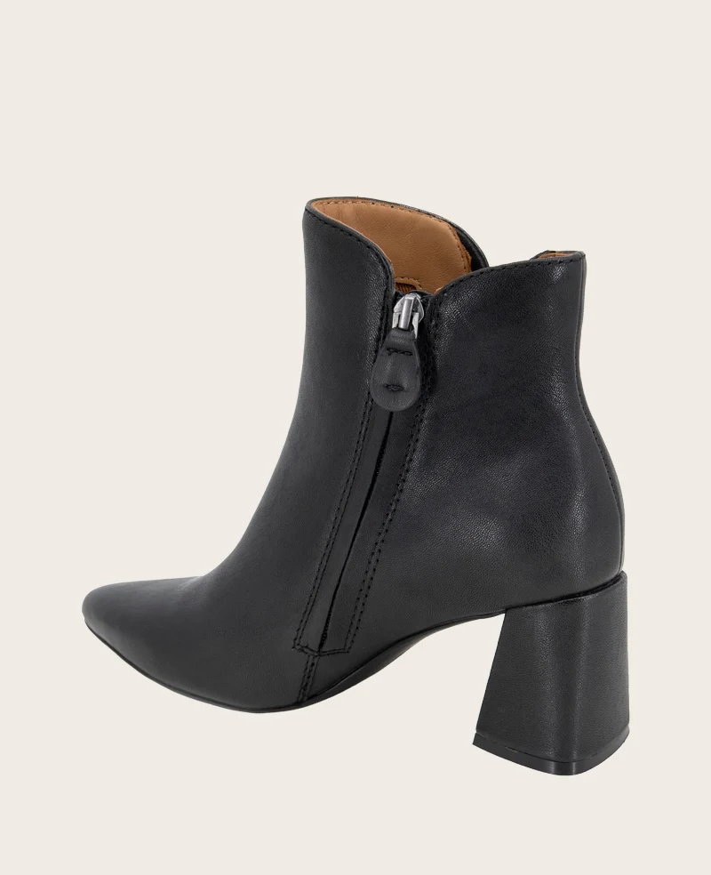 GENTLE SOULS - Danbury Leather Double Gore Heel Boot - Image 5