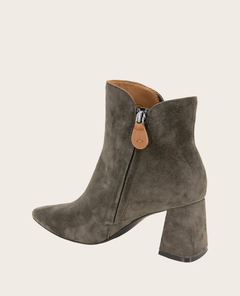GENTLE SOULS - Danbury Suede Double Gore Heel Boot - Image 4