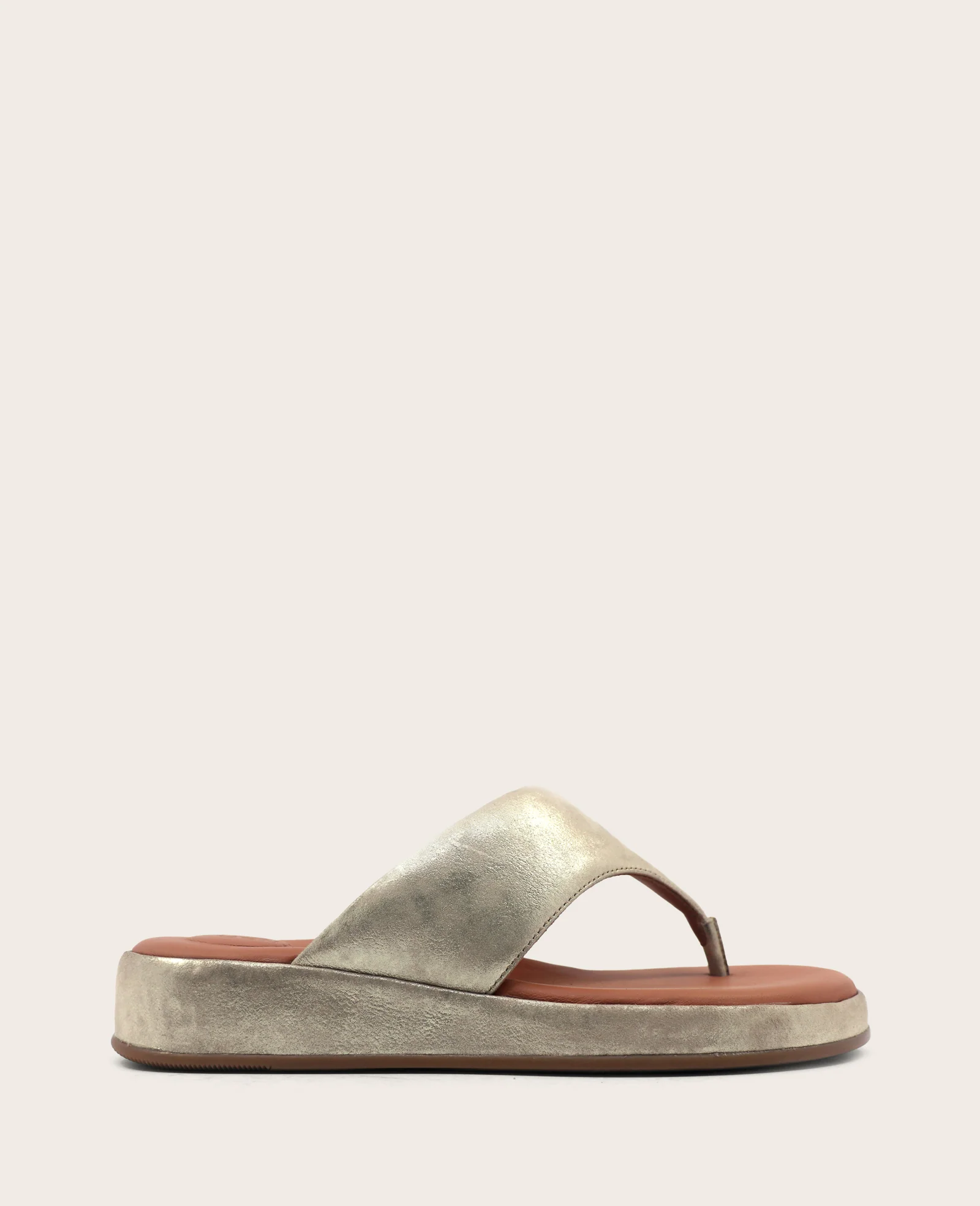 GENTLE SOULS - Daya Metallic Thong Sandal