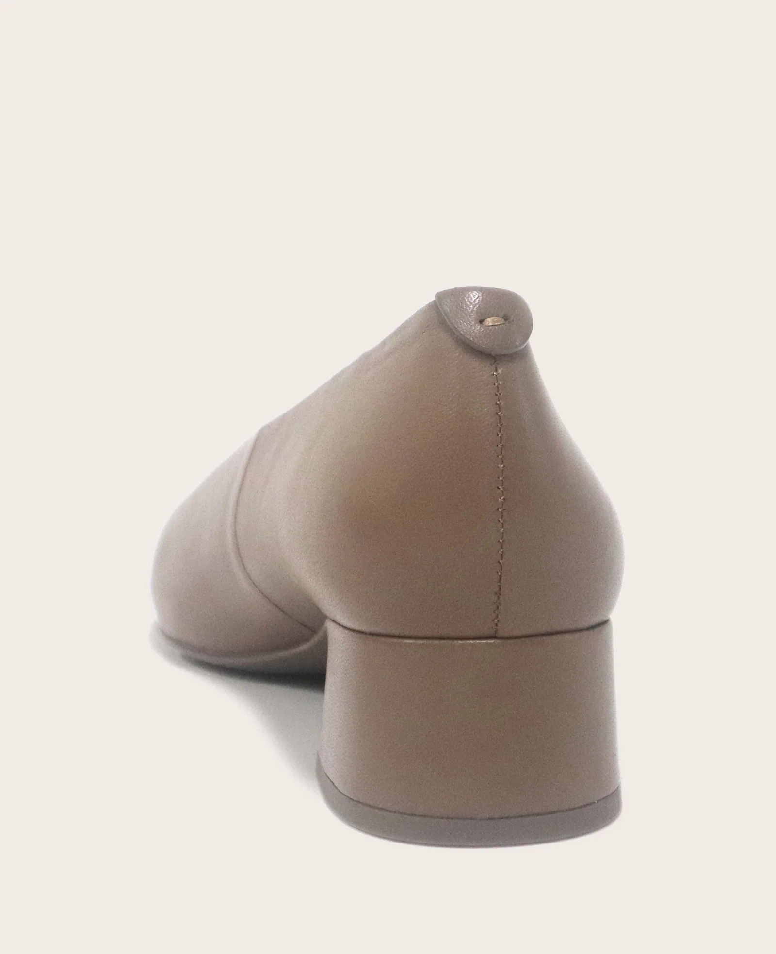 GENTLE SOULS - Galleria Leather Pump - Image 3