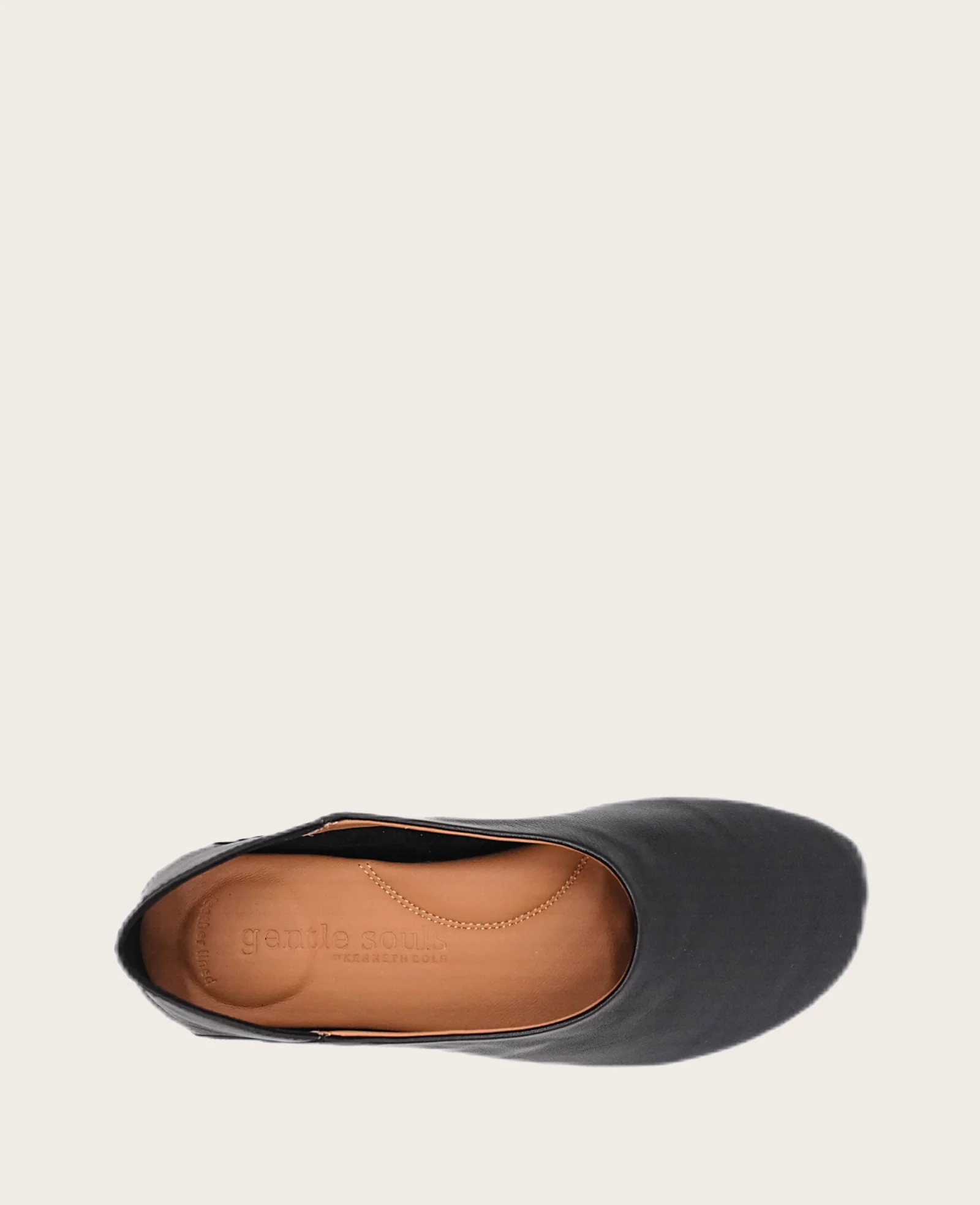 GENTLE SOULS - Indie Leather Flat - Image 4