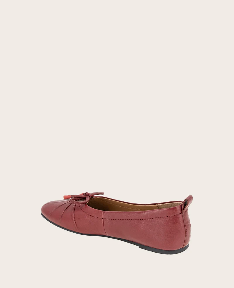 GENTLE SOULS -  Marilyn Leather Pleated Ballet Flat - Image 4