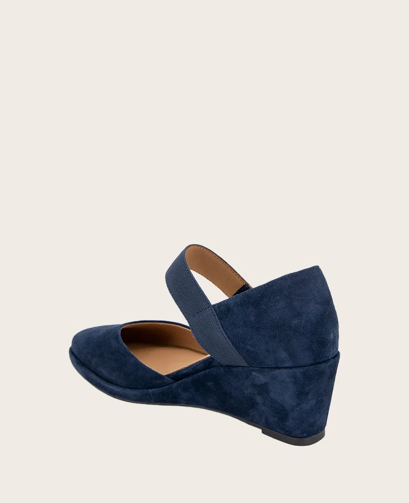 GENTLE SOULS - Oriana Suede Wedge - Image 4
