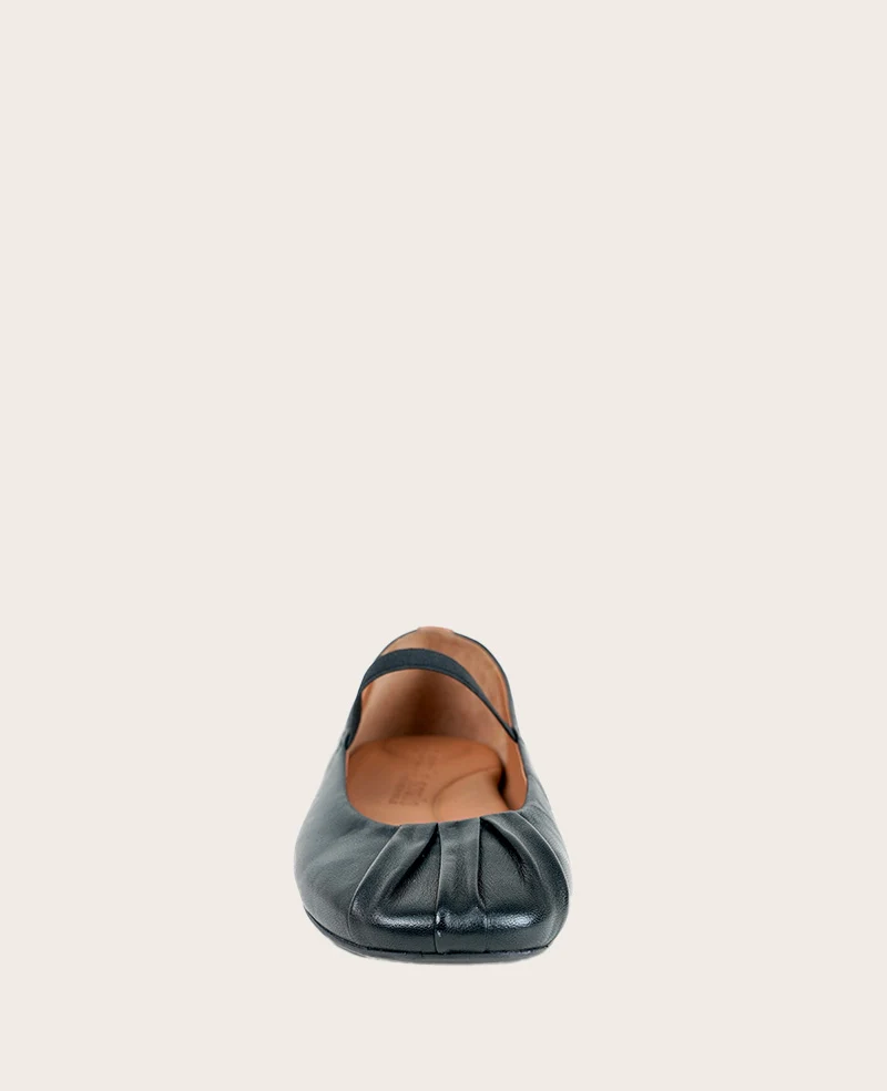 GENTLE SOULS - Walden Leather Pleated Toe Mary Jane Flat - Image 3