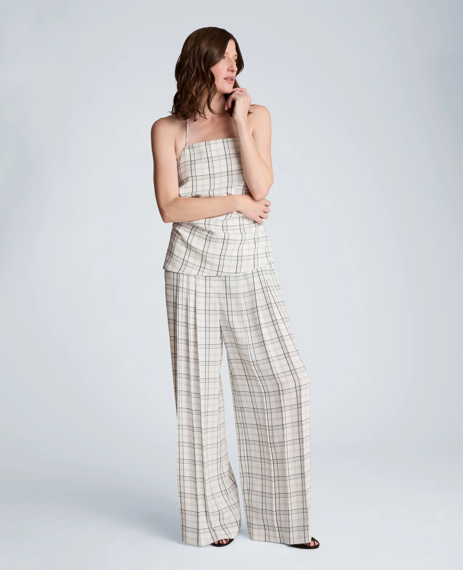 Halter Neck Bustier with Pleats at Waist - Image 5