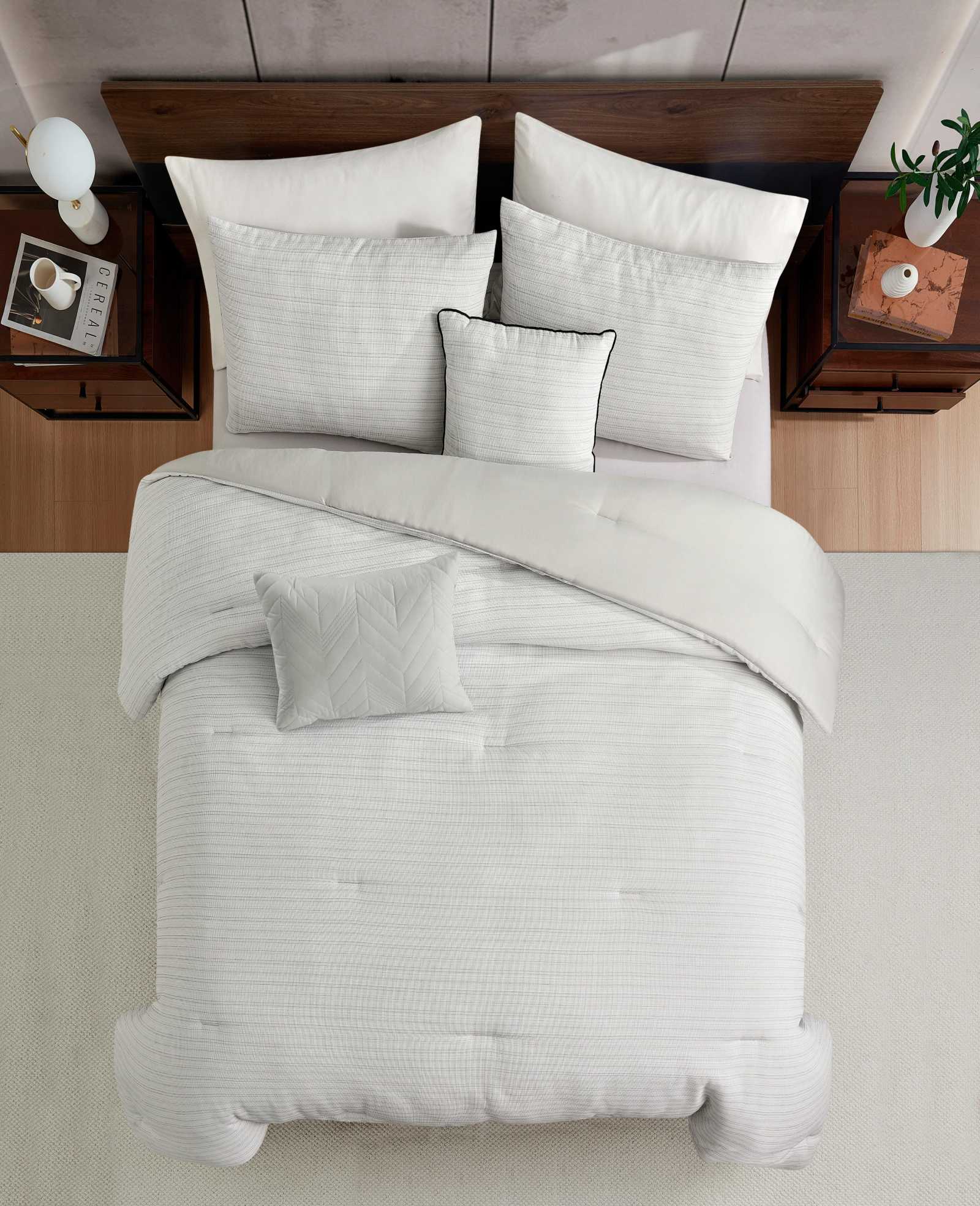 Space Dye Grid Comforter Set - Image 9