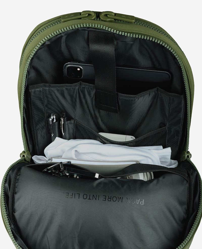 Logan Classic Backpack - Image 6