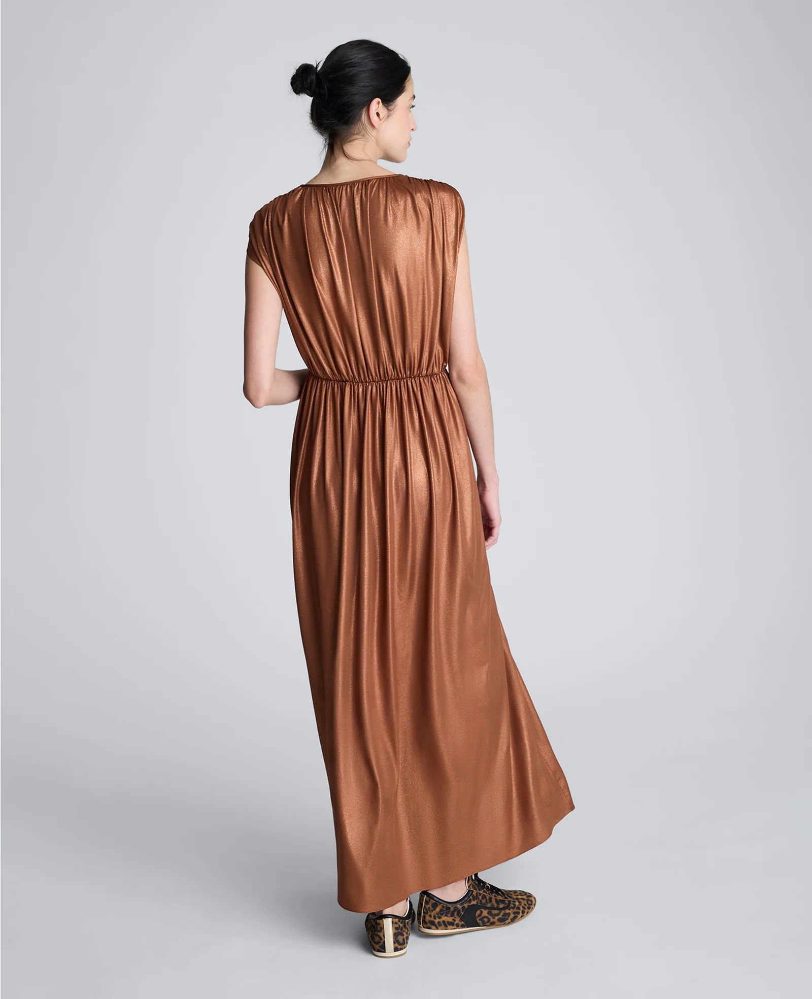 Metallic Knit Deep V-Neck Gathered Maxi Dress - Image 3