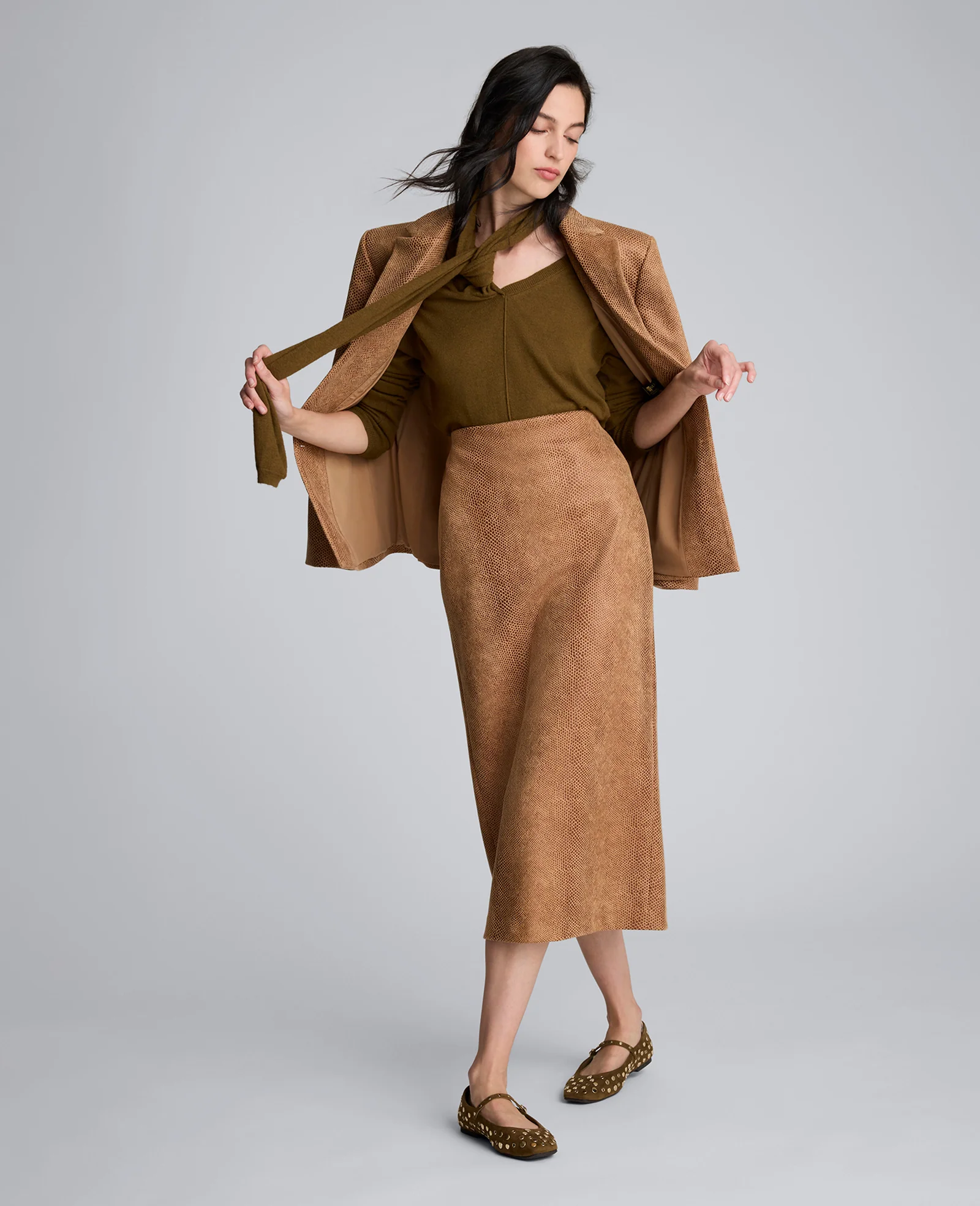 V-Neck Scarf Sweater - Image 6